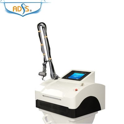 Máquina fracionária portátil 40W 10600nm do laser do CO2 para o rejuvenescimento da pele