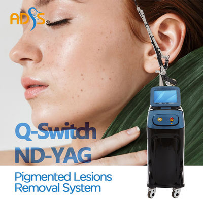 A máquina Q do laser do ND YAG do rejuvenescimento da pele comutou a máquina da casca do laser do carbono 1064nm
